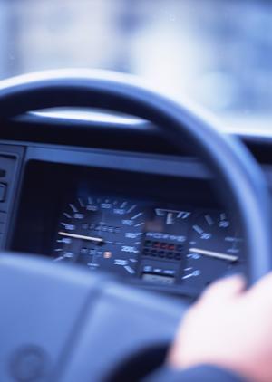 車検安い依頼先の際の大切なポイントとは